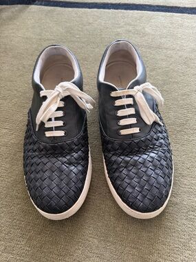 Bottega Veneta Intrecciato Men's Woven Leather Sneakers - Navy